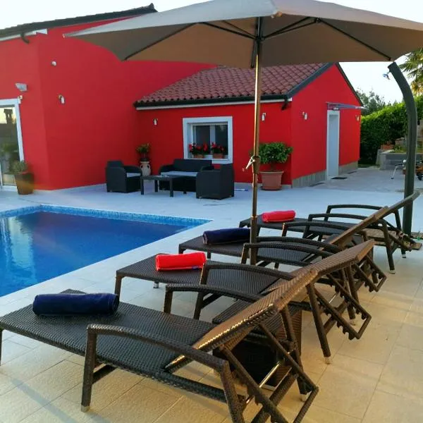 Holiday House Anja, hotel v destinaci Buje