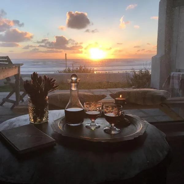 Dreamy Beach Room, hotel di Melkbosstrand