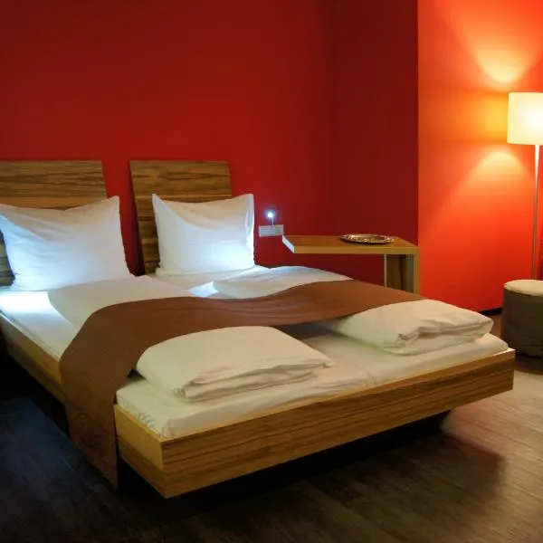 AMH Airport-Messe-Hotel Stuttgart, hotel v destinaci Filderstadt