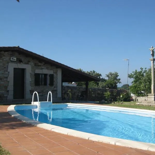 포브라 도 카라미냘에 위치한 호텔 Casa Rústica Piscina, Apartadiño