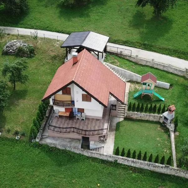 Holiday Home Dzeni, hotel in Zenica