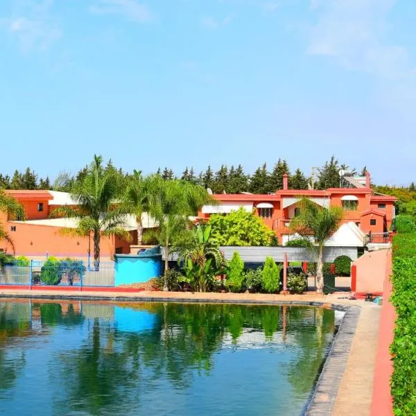 Gite Karima, hotel v destinaci Madagh