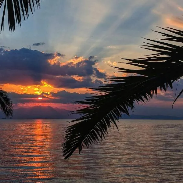 스칼라 라초니오우에 위치한 호텔 Golden Sunset