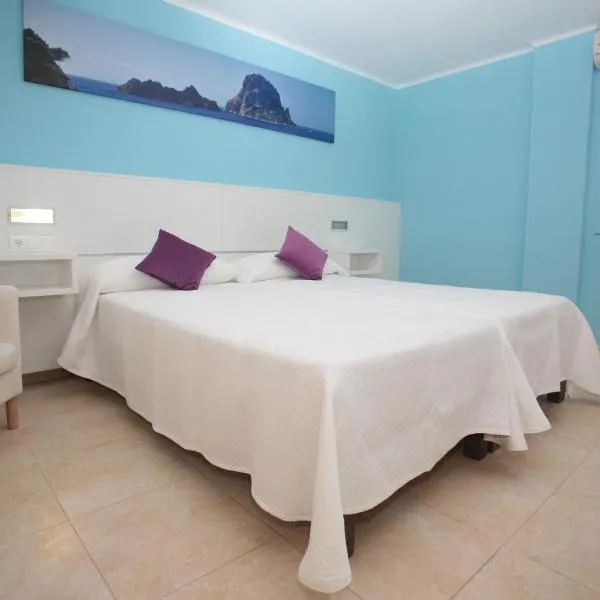 Hostal Costa Blanca, hotel v destinaci Ibiza (město)