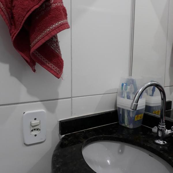 Casa de amigos e parentes - Foto 3