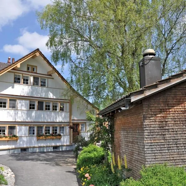 Bären - Das Gästehaus, hotel in Gais