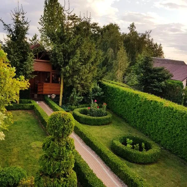 Verde Land - Drewniany domek na wsi, hotel v destinácii Izbica Kujawska