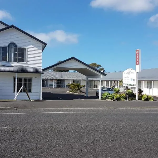 Blake Court Motel: Whangamata şehrinde bir otel