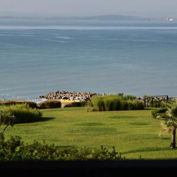 Sea Club Sarafovo Apartments, hotel v destinaci Burgas City