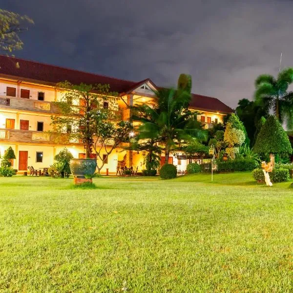 PN Gold Resort, hotel v destinaci Bang Saen