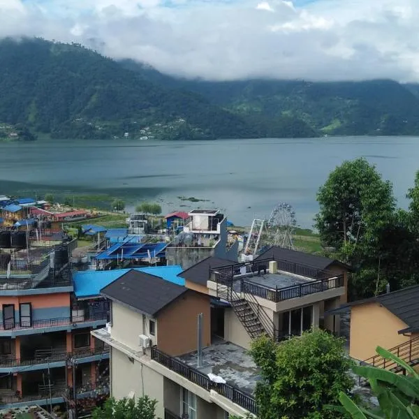 peace guesthouse cottage, hotel a Pokhara