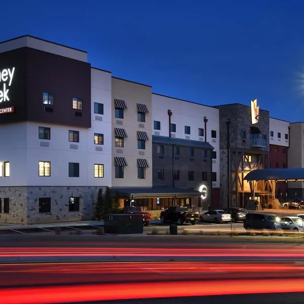 Stoney Creek Hotel Tulsa - Broken Arrow, hotel v destinaci Broken Arrow