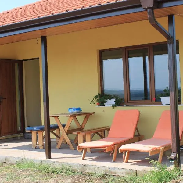 Malavi Guest House Krasen! Comfort&clean!, hotel v destinaci Krasen