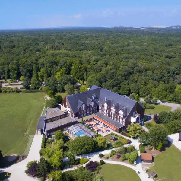 Domaine de la Forêt d'Orient, Logis Hôtel, Restaurant, Spa et Golf、メニル・サン・ペールのホテル