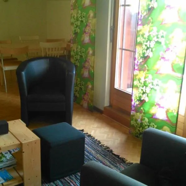La Petite Fleur, hotel in Enges