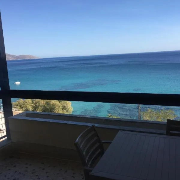 Seafront, hotel in Karystos