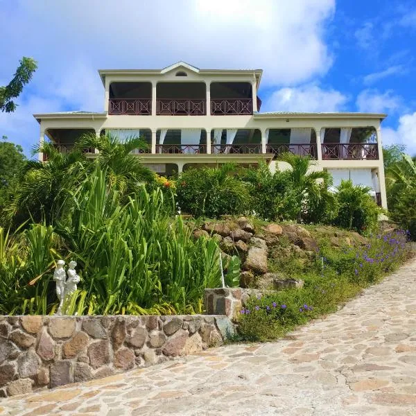 Villa Touloulou, hotel in English Harbour Town