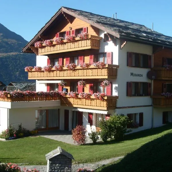 Haus Miranda Grächen, hotel en Grächen
