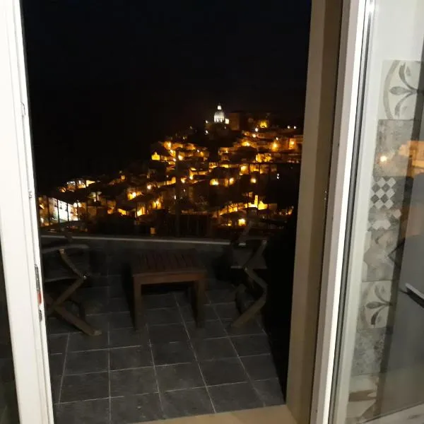 Via Pezza 100, hotel v destinaci Ragusa