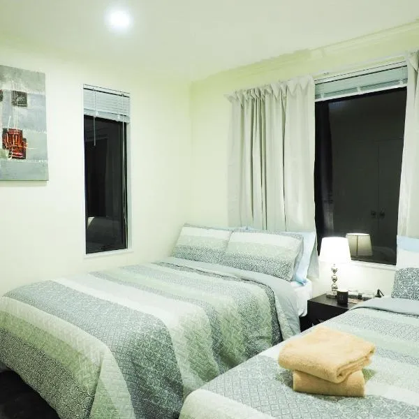 Accommodations Homestay in Rototuna, Hamilton, hotel di Te Kowhai
