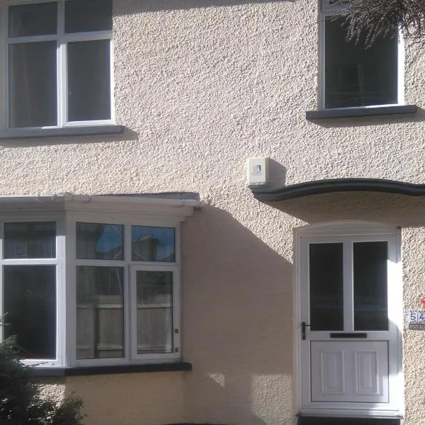 Simon's Cosy House: Bangor şehrinde bir otel