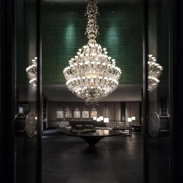 Upper House Shanghai - Former The Middle House, hôtel à Shanghai