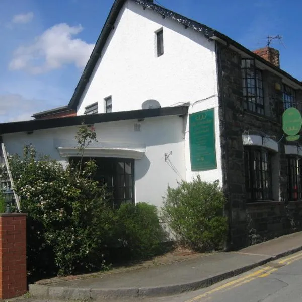 The Horseshoe Guesthouse, hotel a Rhayader
