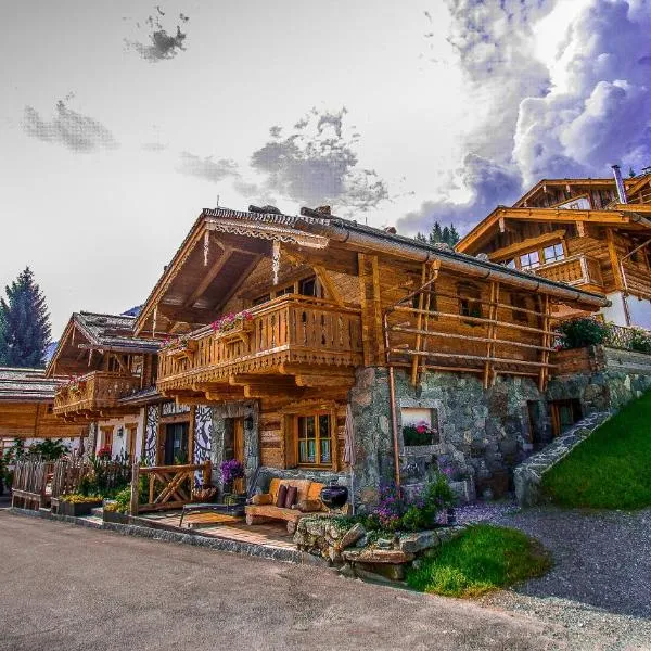 Promi Alm Flachau - Luxus Chalets, hotel ve Flachau