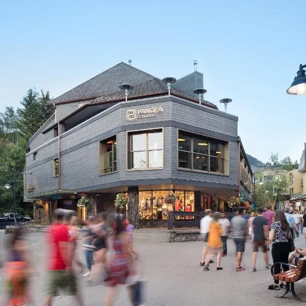 Pangea Pod Hotel, hotel v destinaci Whistler