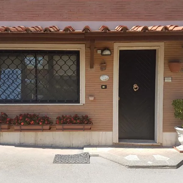 Bed & Breakfast "A Casa di Anto", hotel en Castelchiodato