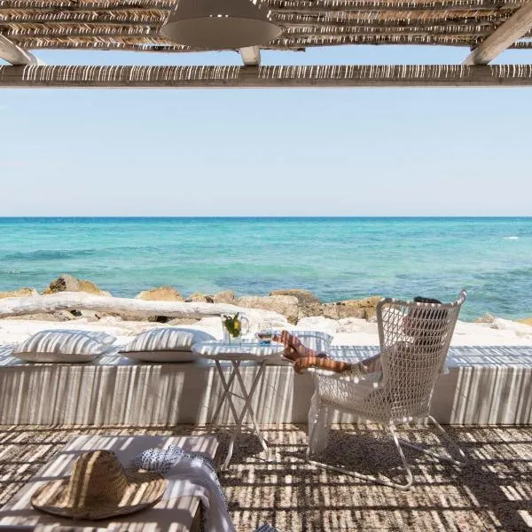 La Peschiera, hotel Monopoliban