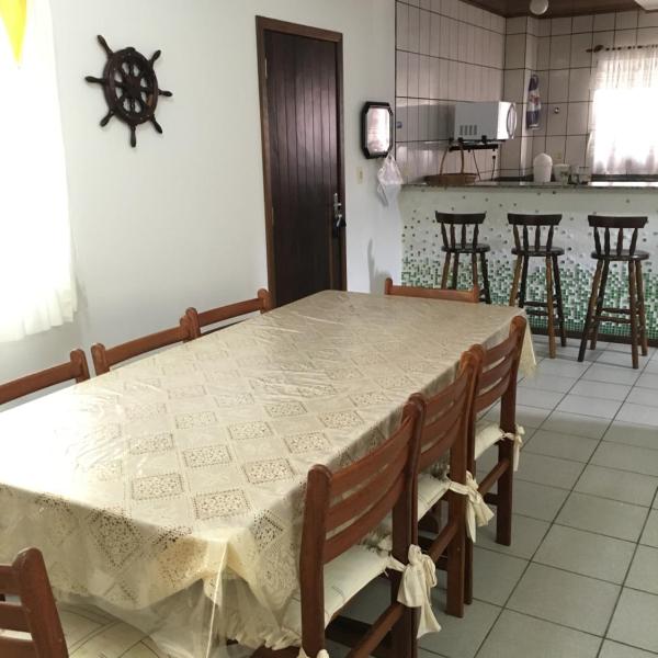 Excelente Casa em Bombas - Foto 4