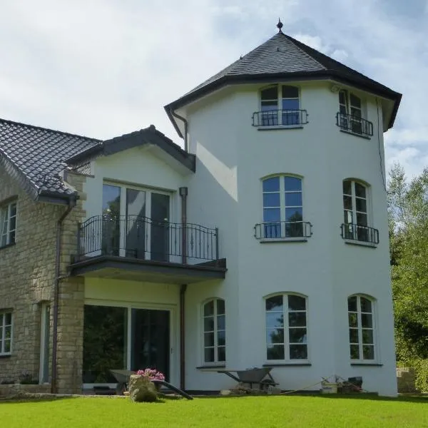 Ferienwohnung am Grölisbach, hotel v destinaci Roetgen