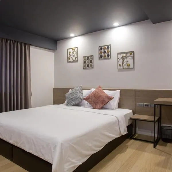 Toptel Thaphra - ท็อปเทล ท่าพระ, hotel in Bangkok