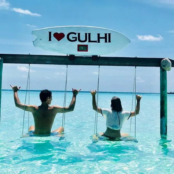 Sandy Heaven Maldives, hotel v destinaci Gulhi