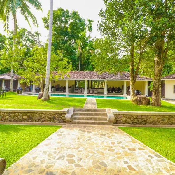 Heenatigala Walawwa, hotel v destinaci Talpe