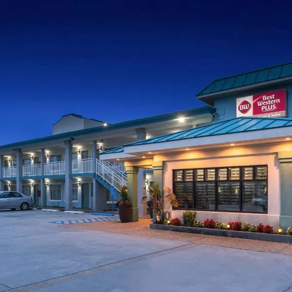 Best Western Plus Holiday Sands Inn & Suites, hotell i Willoughby Beach