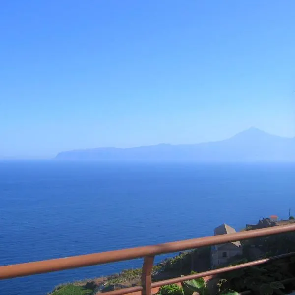 Histórica Casa de la Oje, hotel sa Agulo