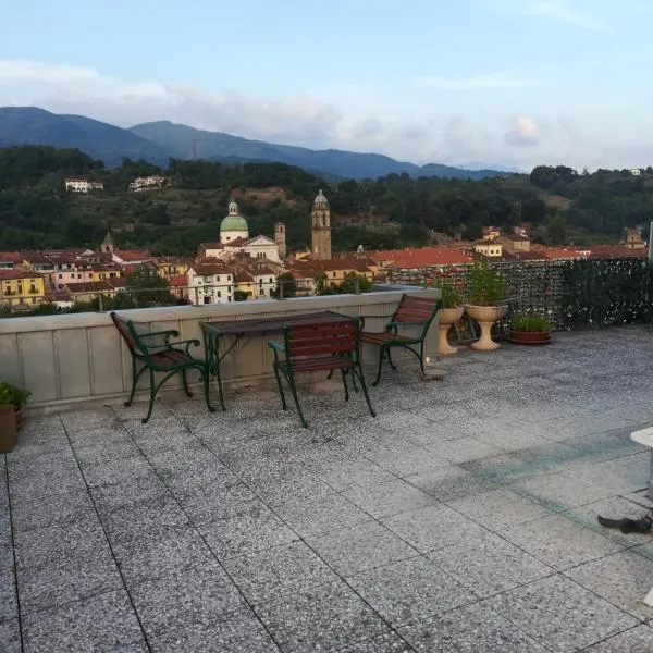 Appartamento panoramico Pontremoli、ポントレーモリのホテル