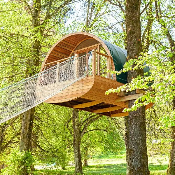 Monchateau étoilé, hébergement insolite avec Spa, hotel v destinaci Merlas