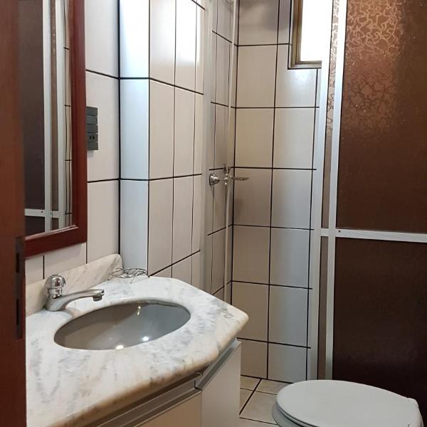 Apto na quadra do mar em Meia Praia Itapema, 2 dorm, 6 pessoas - Foto 3