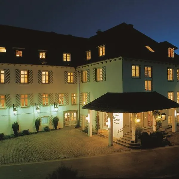 Landhotel Donner, hotel v destinaci Meschede