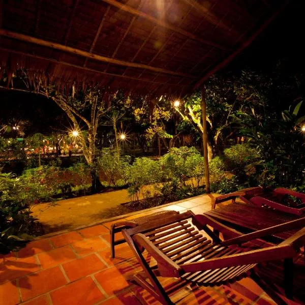 Mekong Ecolodge Bungalow، فندق في Cai Lậy