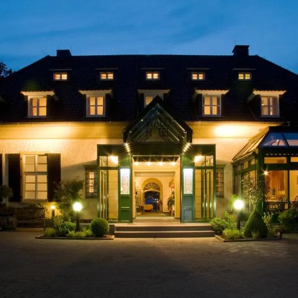 Ringhotel Waldhotel Heiligenhaus, hotel u gradu Hajligenhaus
