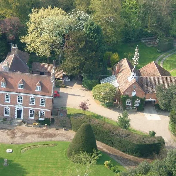 Brackenborough Hall Coach House - Stables, hotel in Cornisholme