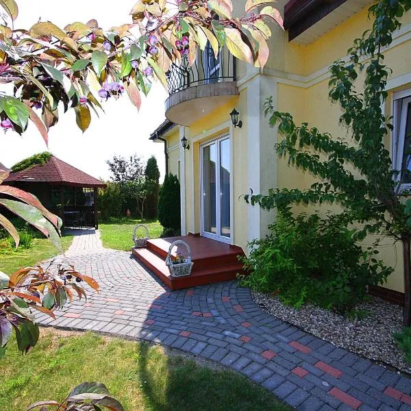 Apartamenty Dorotowo, hotel v destinaci Dorotowo