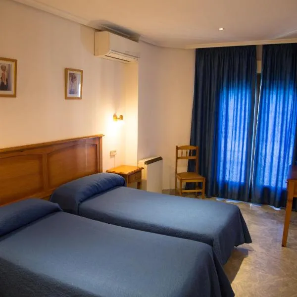 Hostal Acuario, hotel en Cuerva