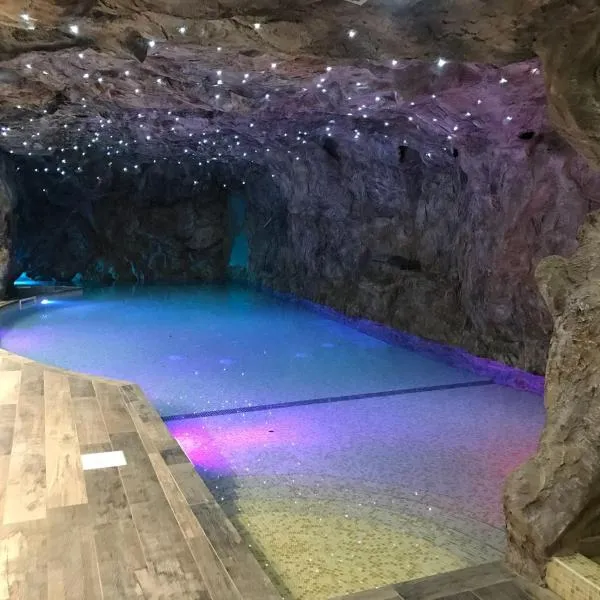 National Park Hotel & Spa, готель у місті Cotronei