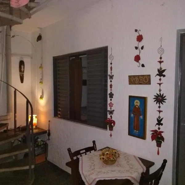 Quartos no centro de Itu - Hospedagem Elizabeth, hotel v destinaci Salto