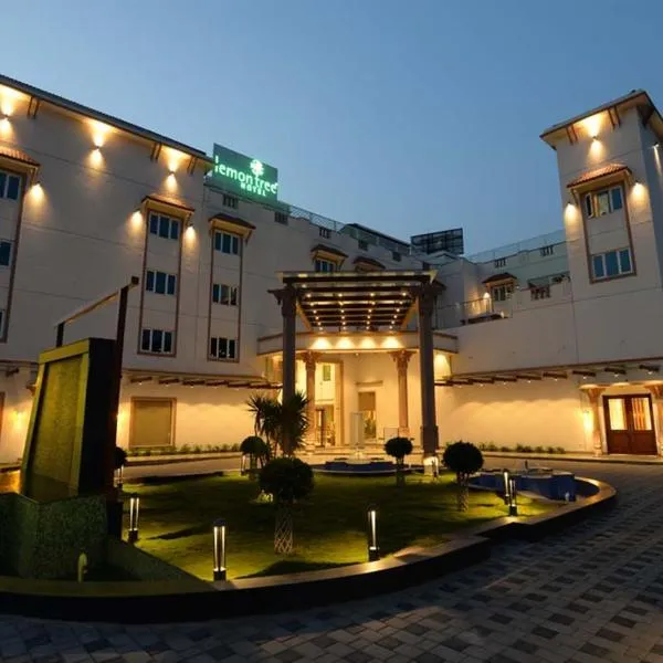 Lemon Tree Hotel Coimbatore, hotel sa Irugūr